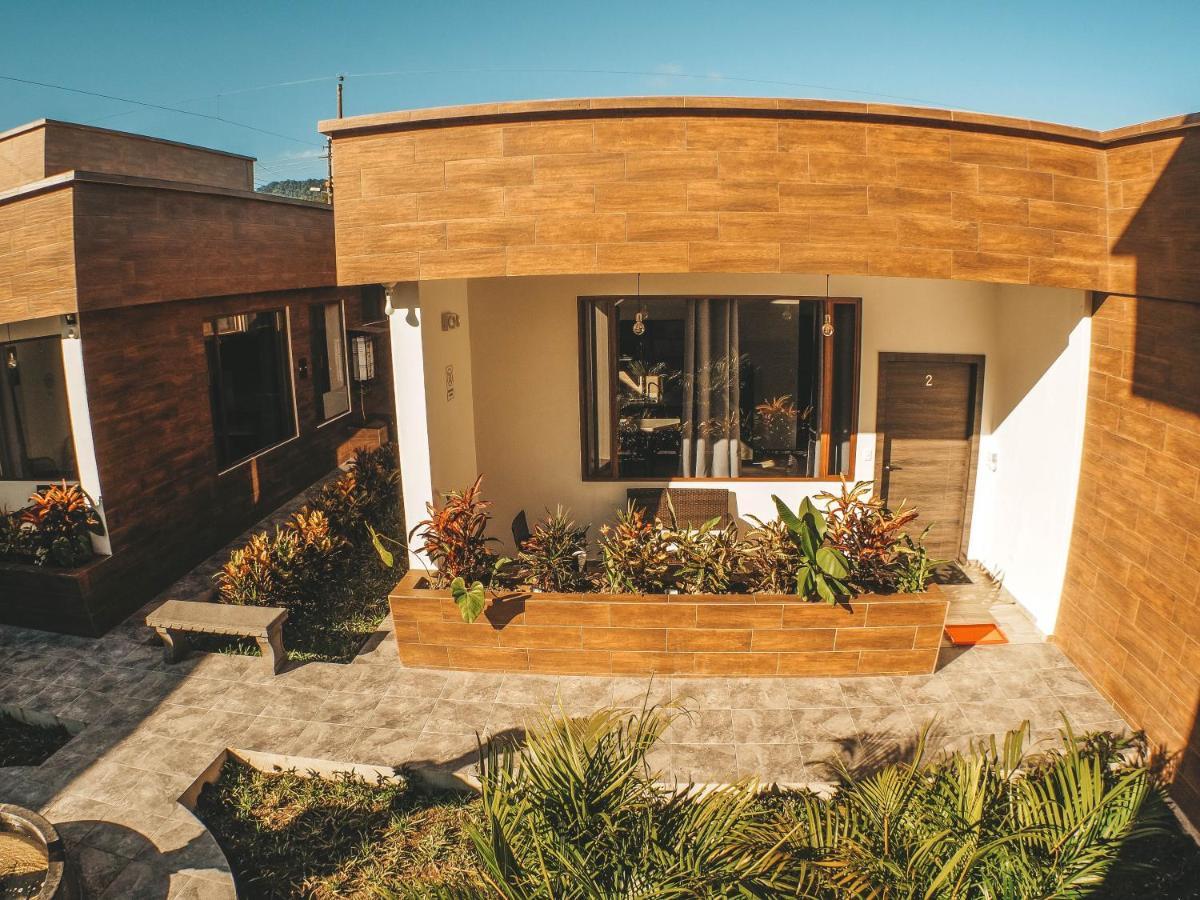 Toucan Platinum Suites Aparthotel Mindo Exterior foto